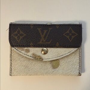 Louis Vuitton Black and Gold Card Holder